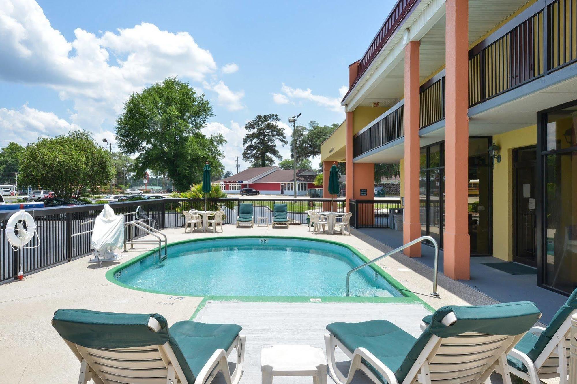Suburban Studios Hinesville - Fort Stewart Area Zewnętrze zdjęcie